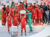 开云体育登录-包含皇马惨败，曼联豪取连胜，欧洲豪门再度碰撞的词条