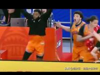 开云官网-热闹场面球迷热情高涨，球队拼杀殊死