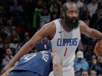 开云体育下载-马刺遭快船逆转，雷盘神奇绝杀拿下32分