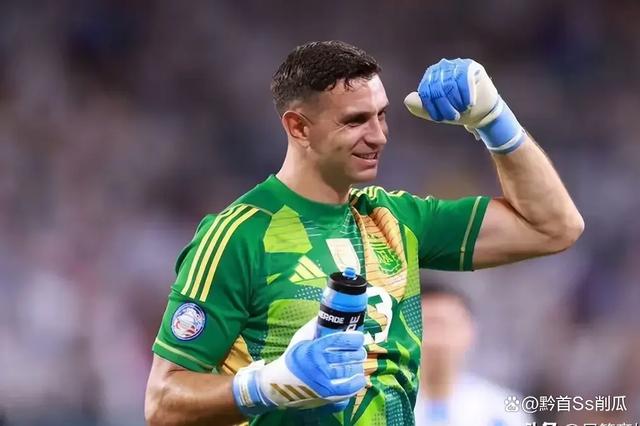 欧洲预选赛上，阿根廷队的凝聚力助其一路高歌胜利！