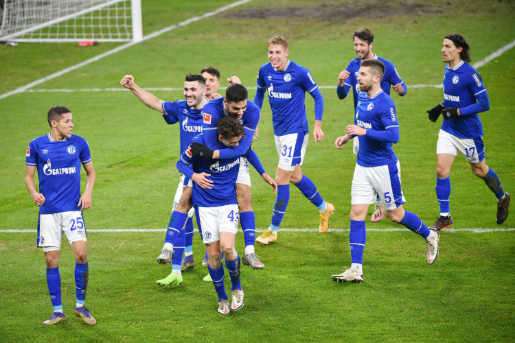 沙尔克重返胜利轨道,重新找回胜利的感觉 沙尔克重返胜利轨道,重新找回胜利的感觉