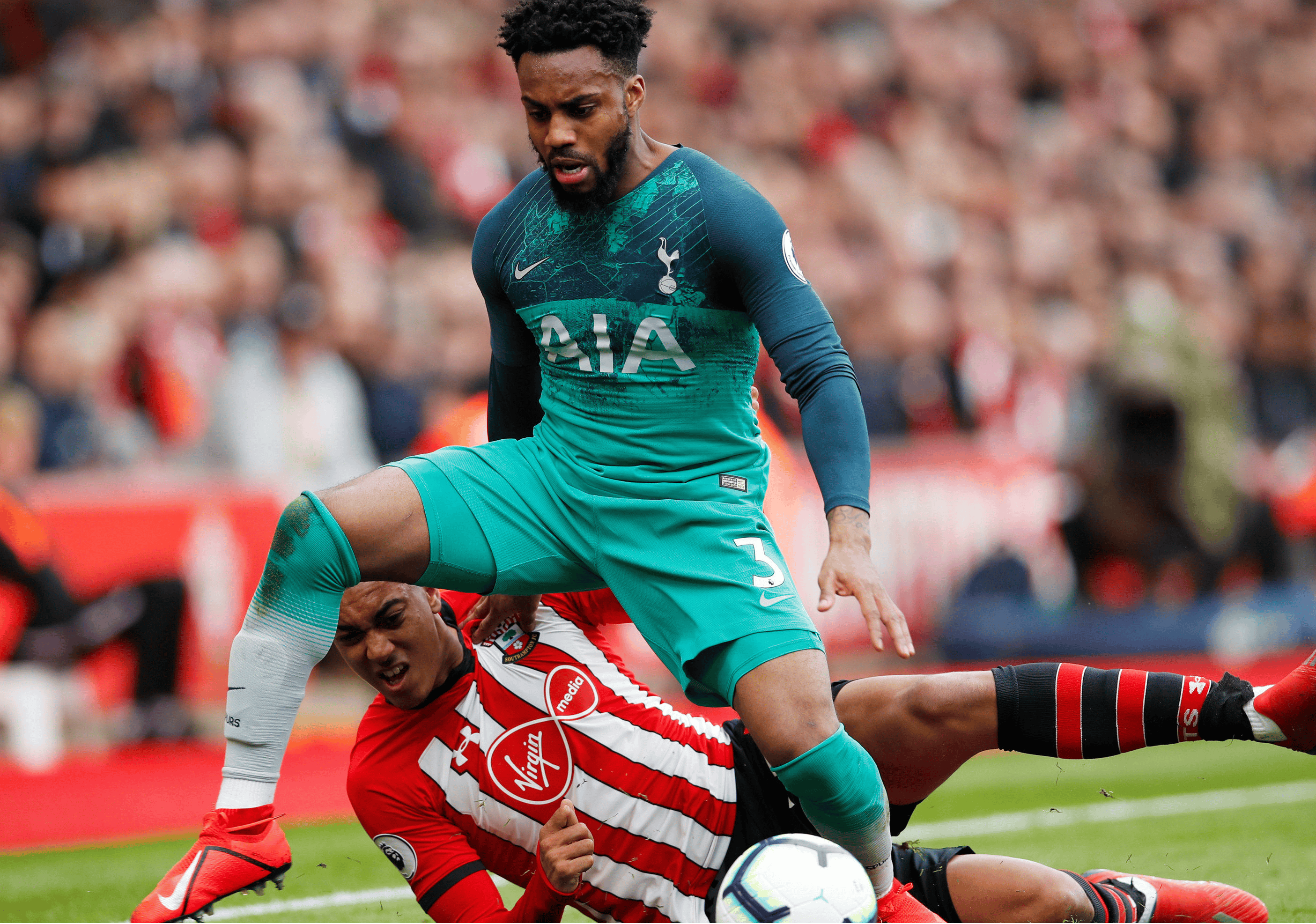 本土球员表现出色，协助球队取胜