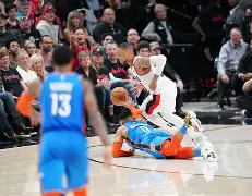 篮网客场不敌开拓者,威少变身救世主 篮网客场不敌开拓者,威少变身救世主