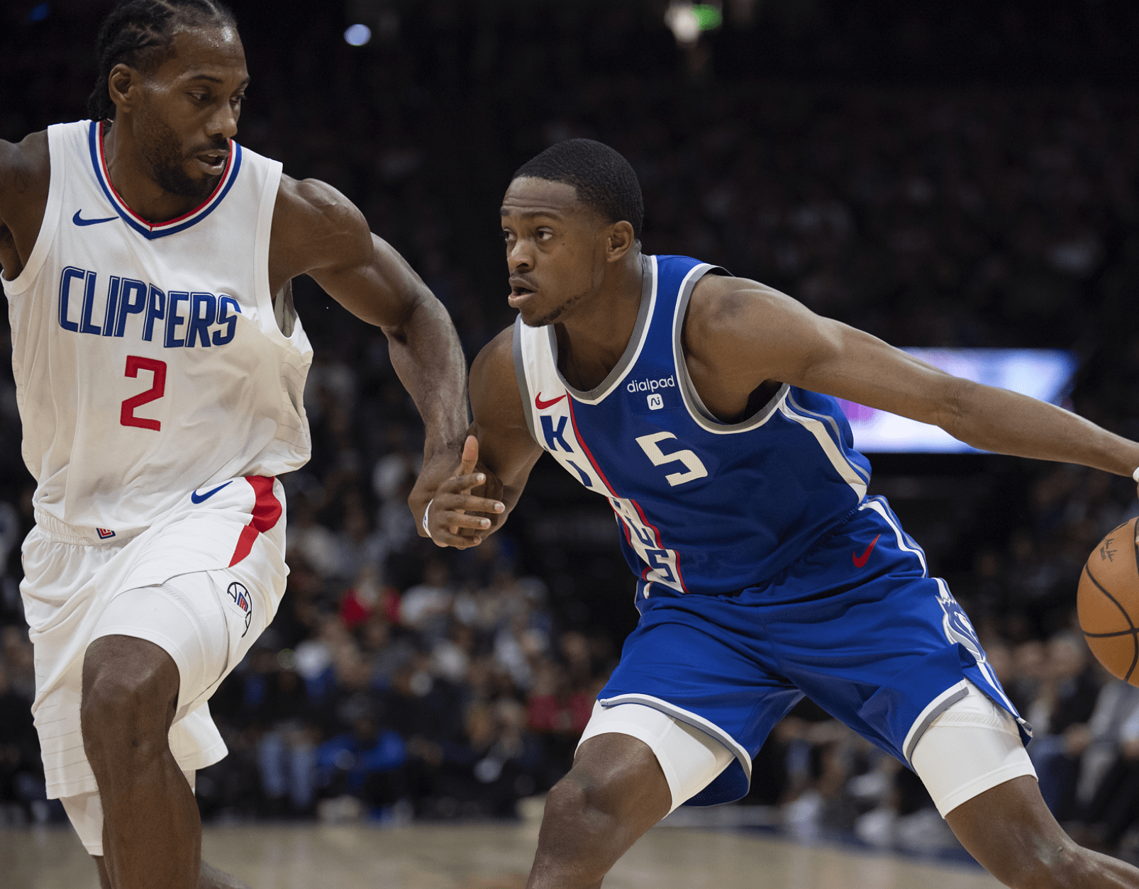 快船胜国王,全队表现神勇 快船胜国王,全队表现神勇